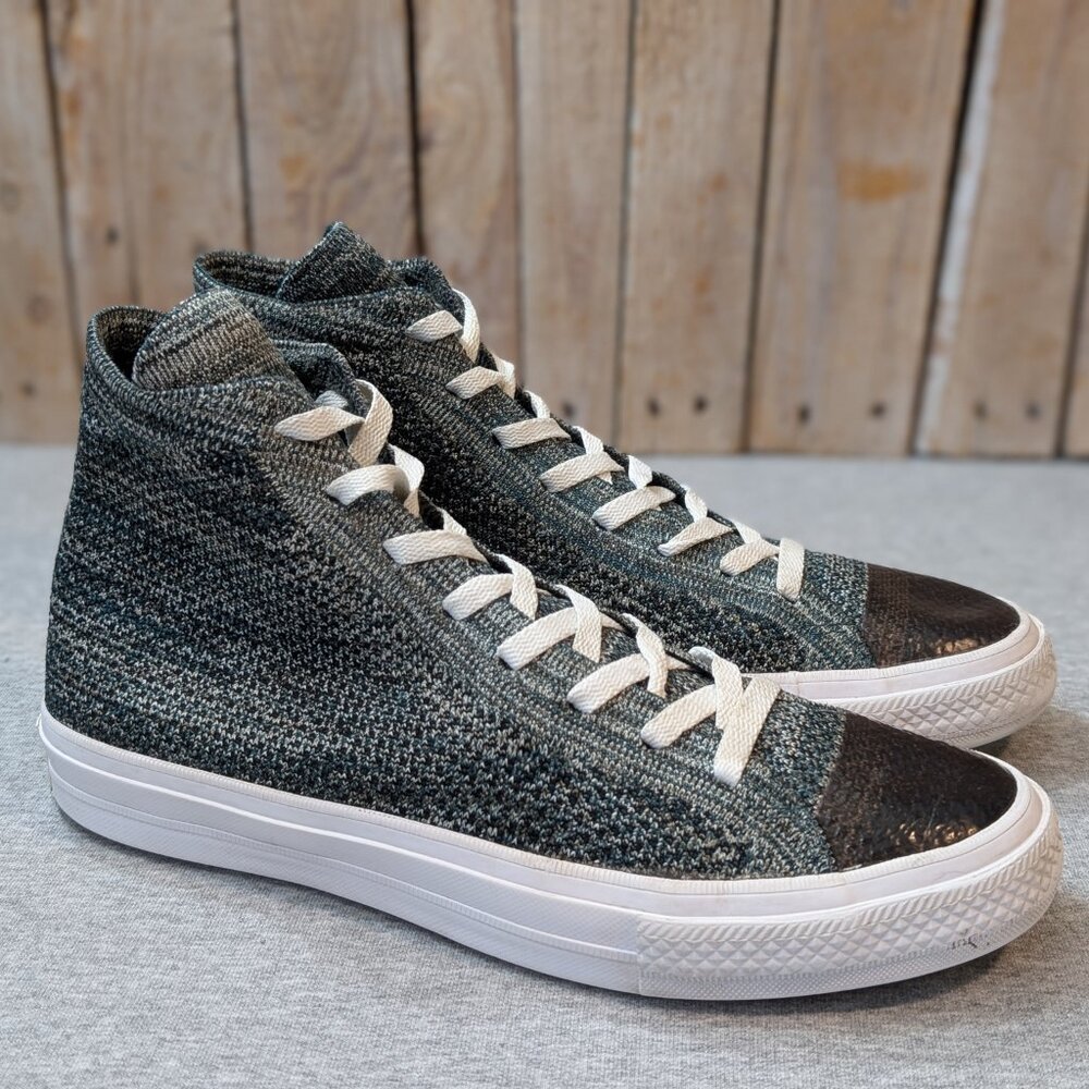 Converse High-Top W/ Nike Flyknit Size 10 Women/8 Men Unisex